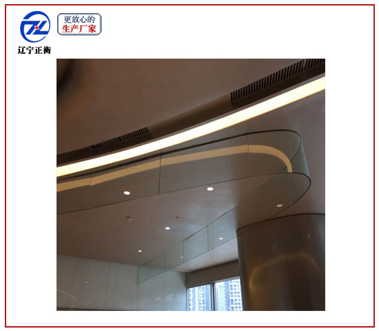固定玻璃擋煙垂壁-沈陽/遼寧正衡防火門窗廠家