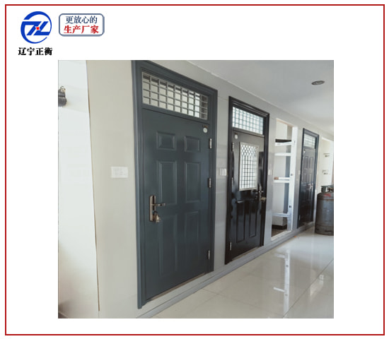 學(xué)校教室門